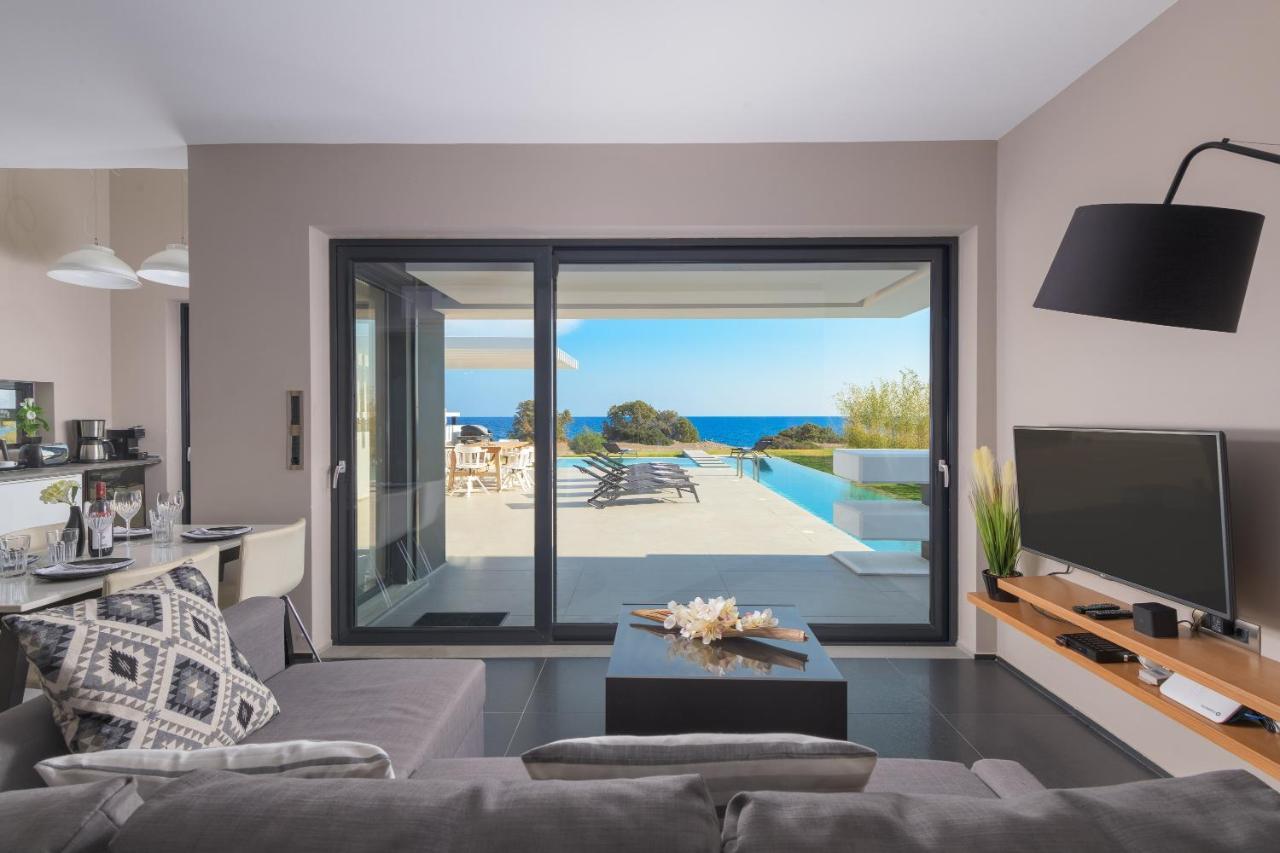 Albatross Beach Front Villas Γεννάδι Εξωτερικό φωτογραφία