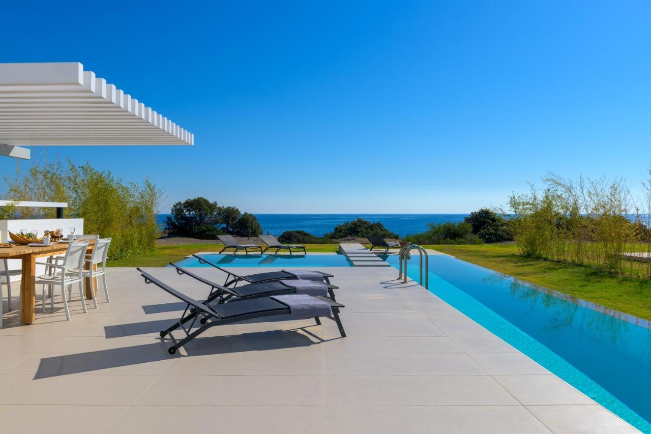 Albatross Beach Front Villas Γεννάδι Εξωτερικό φωτογραφία