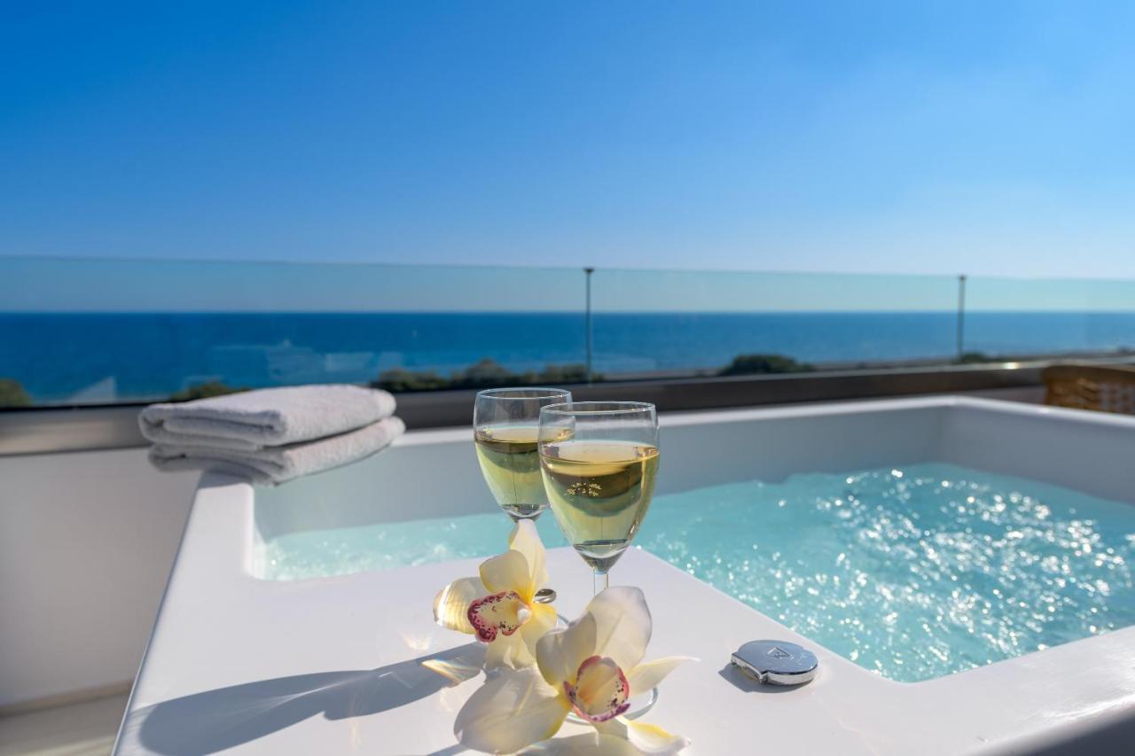 Albatross Beach Front Villas Γεννάδι Εξωτερικό φωτογραφία
