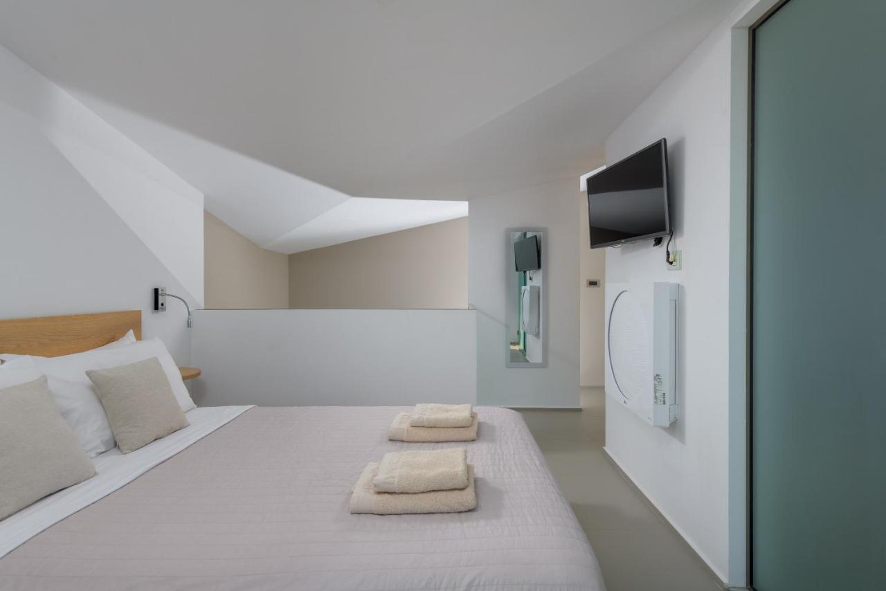 Albatross Beach Front Villas Γεννάδι Εξωτερικό φωτογραφία