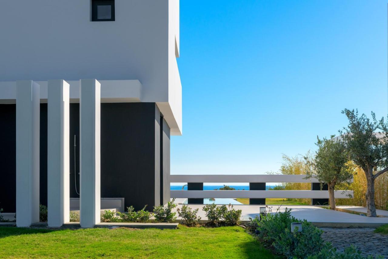 Albatross Beach Front Villas Γεννάδι Εξωτερικό φωτογραφία